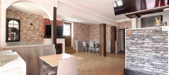 Propriété commerciale à Châtillon-Coligny, France 131m² No. 252369 5