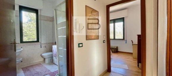 3 bedrooms Villa in Camaiore, Italy No. 89346 21