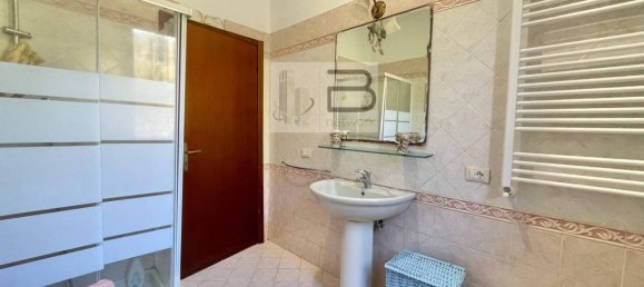 3 bedrooms Villa in Camaiore, Italy No. 89346 14