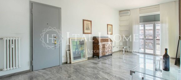 Apartamento de 4 habitaciónes en Bergamo, Italy No. 2191 6