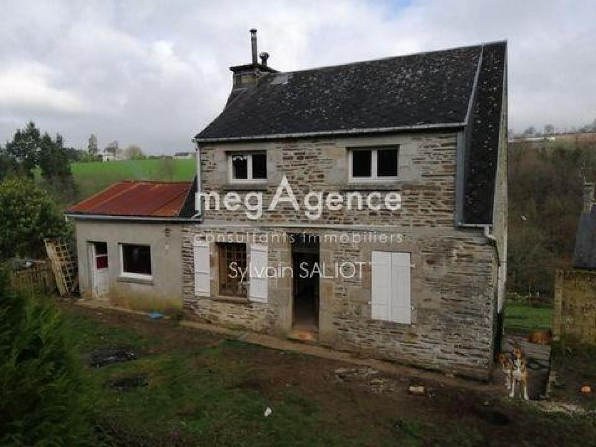 2 bedrooms House in Sourdeval, France No. 10192