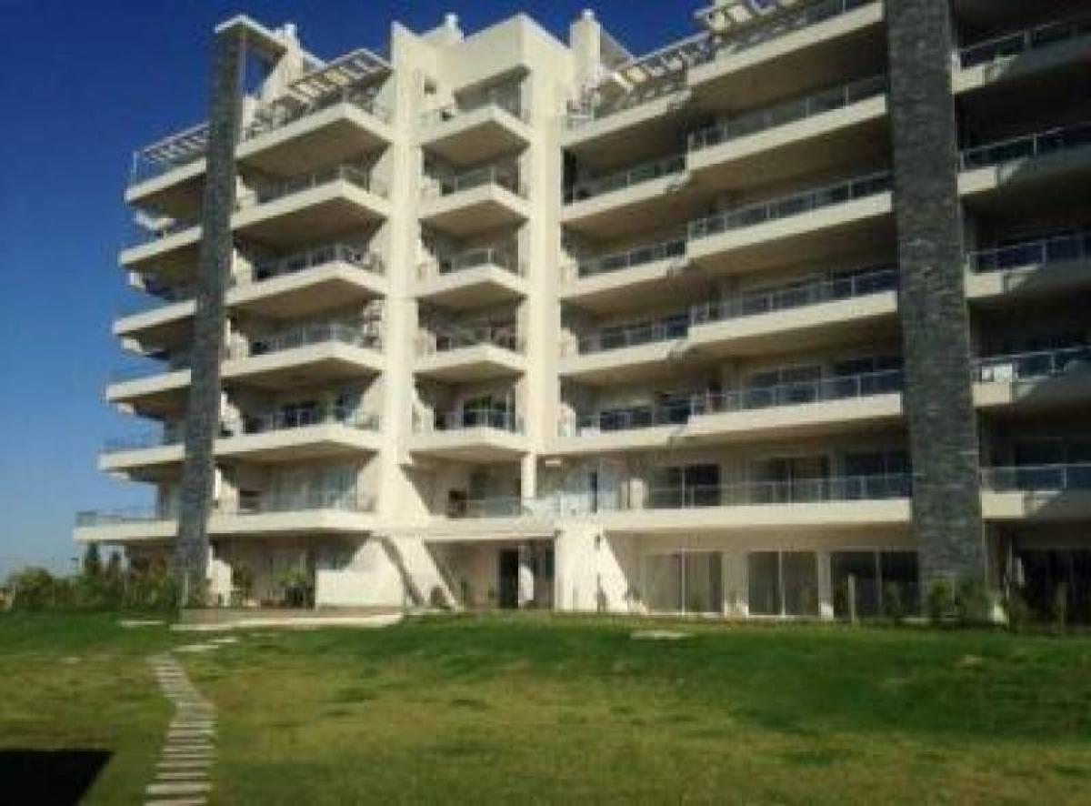 Studio in Tigre, Argentina No. 19106