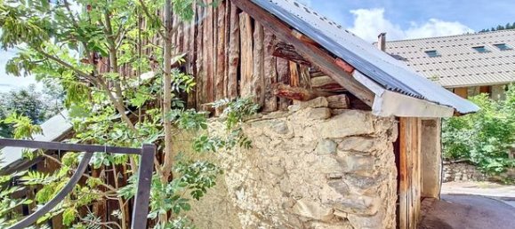 2 bedrooms House in Hautes-Alpes, France No. 304888 2