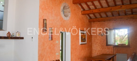 Casa de 4 dormitorios en Osimo, Italy No. 132955 27