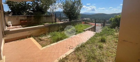 Квартира с 3 комнатами в Фьюджи, Италия № 274073 10