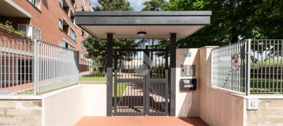 3 bedrooms Apartment in Rome, Italy No. 381008 17