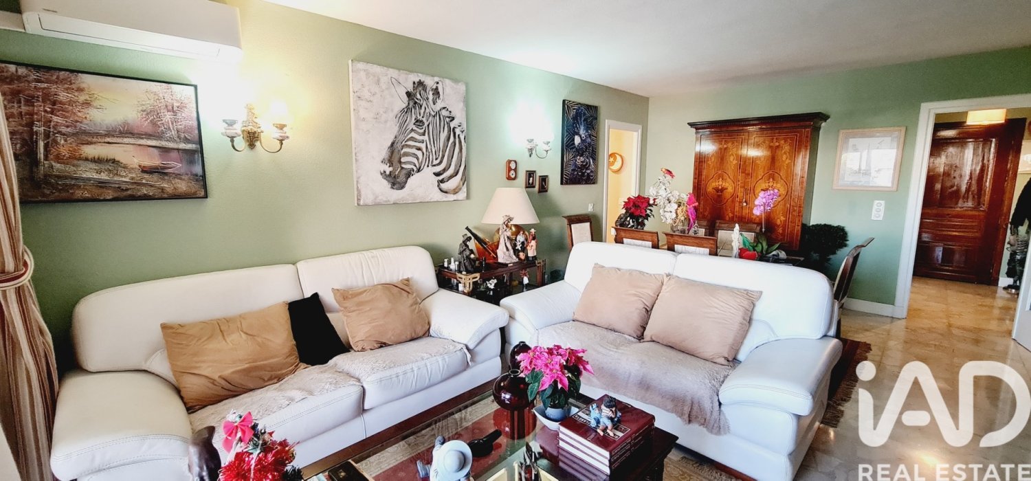 3 bedrooms Apartment in Marbella, Spain No. 292214