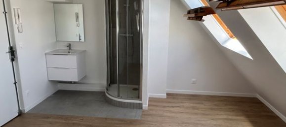 Квартира с 1 спальней в Париж, Франция № 312546 4