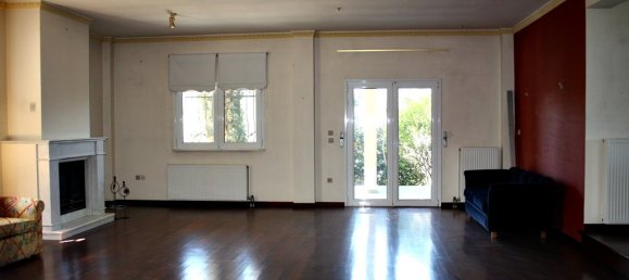 4 غرف نوم فيلا في Thermi, Greece رقم 5772 19