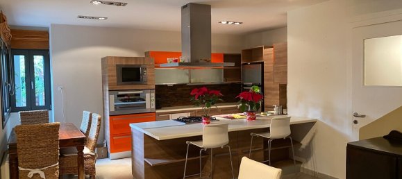 4 bedrooms Commercial property in Koropi, Greece No. 3957 6