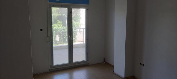 5 bedrooms Property in Panorama, Greece No. 4174 4