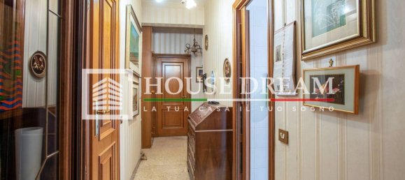 4 bedrooms Apartment in Rome, Italy No. 321379 9