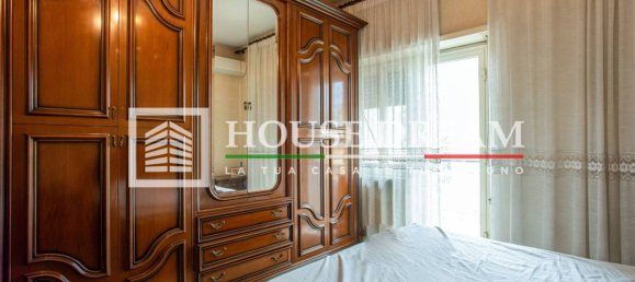 4 bedrooms Apartment in Rome, Italy No. 321379 22