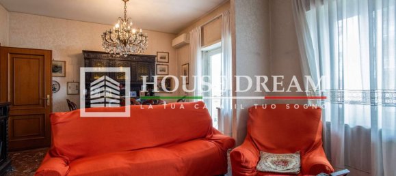4 bedrooms Apartment in Rome, Italy No. 321379 6