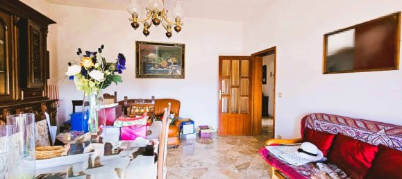 3 Schlafzimmer Wohnung in Castiglion Fibocchi, Italy, Nr. 338200 7