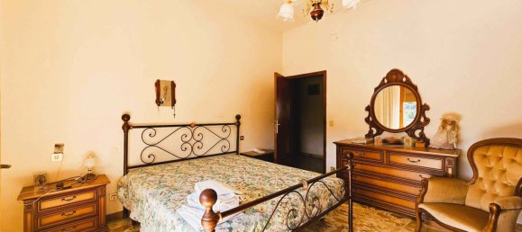 3 Schlafzimmer Wohnung in Castiglion Fibocchi, Italy, Nr. 338200 13