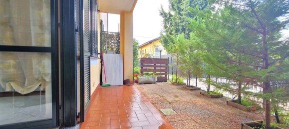 2-salle Appartement à Castelletto sopra Ticino, Italy No. 280306 13