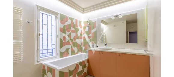 3 chambres Appartement à Paris, France No. 340907 11