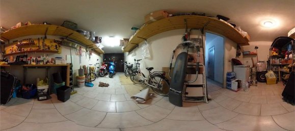 4 bedrooms Apartment in Reggio Emilia, Italy No. 374531 4