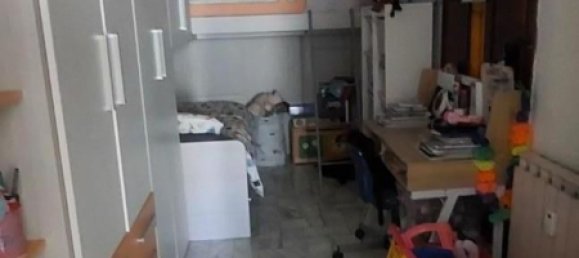 4 rooms Apartment in Carrara, Italy No. 49533 2