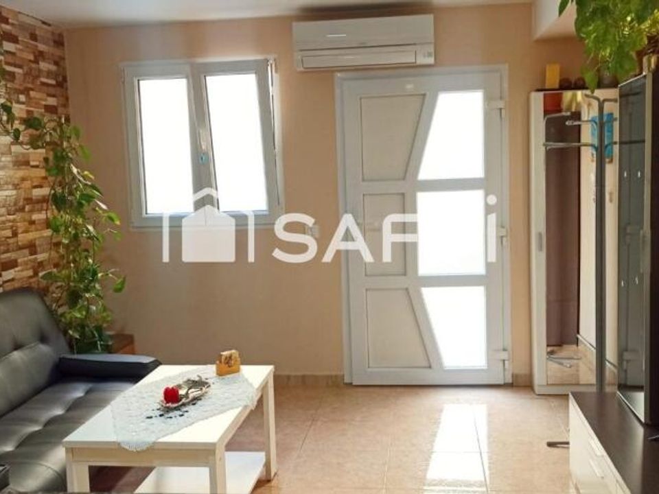 Gewerbliche Immobilie in Sant Carles De La Rapita, Spain 55m², Nr. 176633