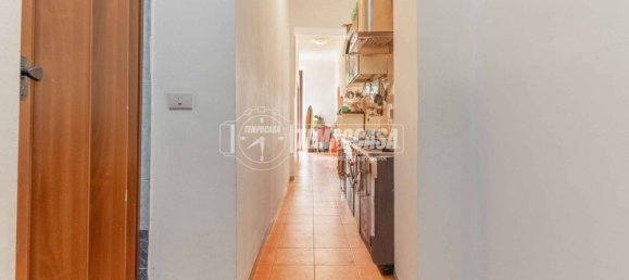 1 chambre Appartement à Milan, Italy No. 282647 3