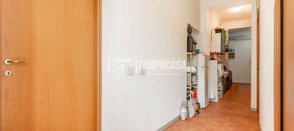 1 chambre Appartement à Milan, Italy No. 282647 8