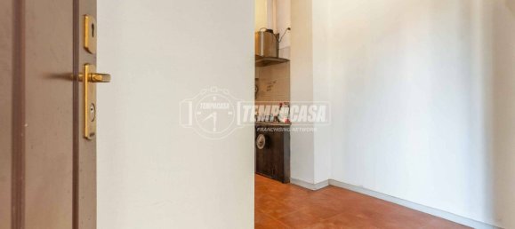 1 chambre Appartement à Milan, Italy No. 282647 4
