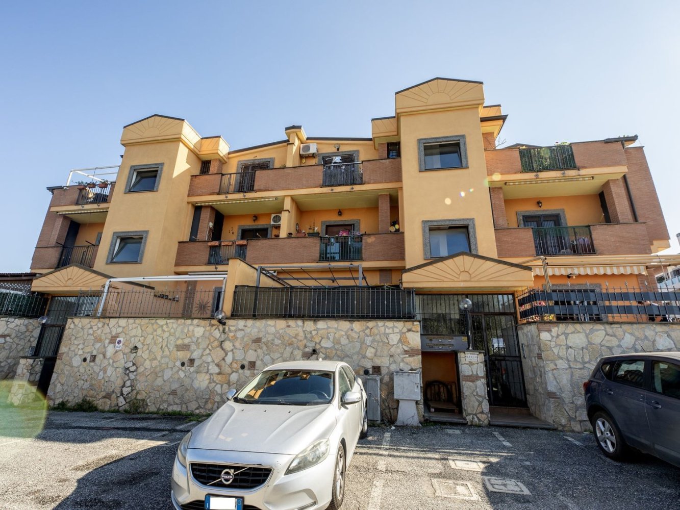 3 rooms Apartment in Fonte Nuova, Italy No. 10639