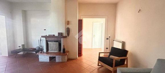 2 bedrooms Apartment in Bettona, Italy No. 49625 3