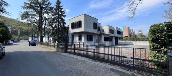 3غرفة مستودع في Collebeato, Italy رقم 285510 24