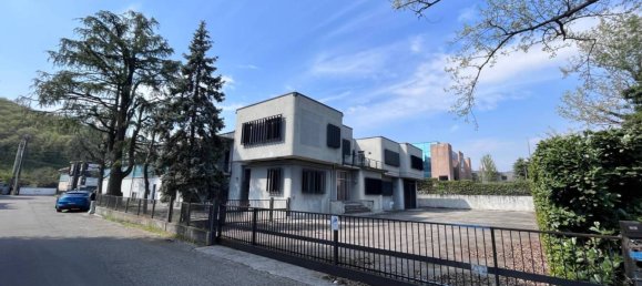 3غرفة مستودع في Collebeato, Italy رقم 285510 20