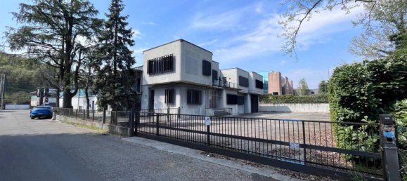 3غرفة مستودع في Collebeato, Italy رقم 285510 18