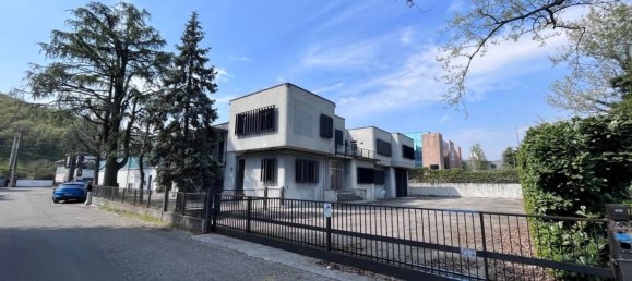 3غرفة مستودع في Collebeato, Italy رقم 285510 19