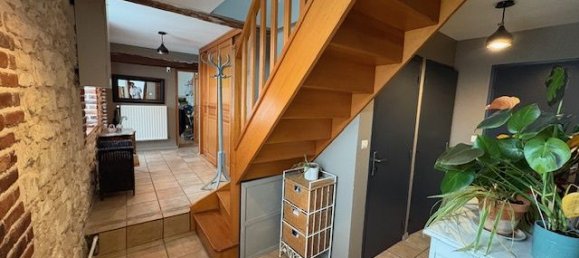 Casa de 4 dormitorios en Fitz-James, France No. 363602 8