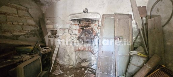 4 bedrooms House in Mombello Monferrato, Italy No. 268619 17