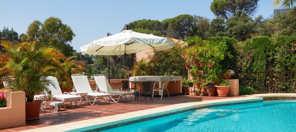 Вилла с 5 спальнями в Бенахавис, Испания № 2446 20