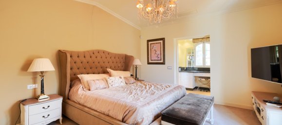 Вилла с 5 спальнями в Бенахавис, Испания № 2446 11