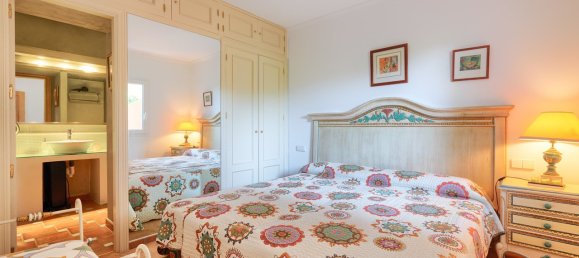 Вилла с 5 спальнями в Бенахавис, Испания № 2446 16