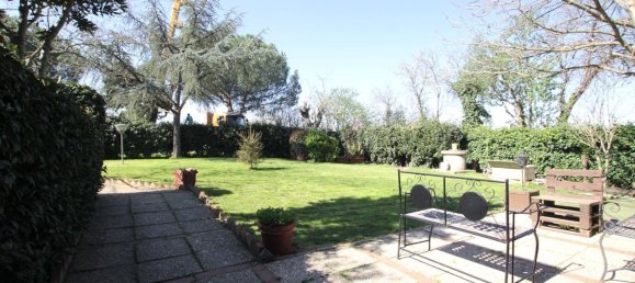 2 bedrooms Apartment in Montepulciano, Italy No. 45073 7