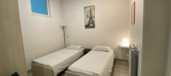 Квартира с 3 спальнями в Неаполь, Италия № 64096 17