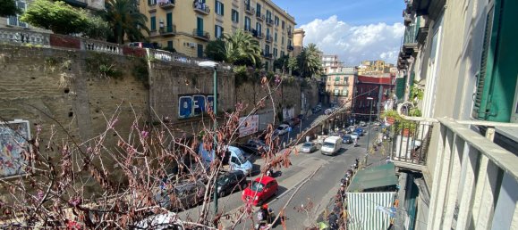 Квартира с 3 спальнями в Неаполь, Италия № 64096 9