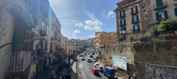 Квартира с 3 спальнями в Неаполь, Италия № 64096 2