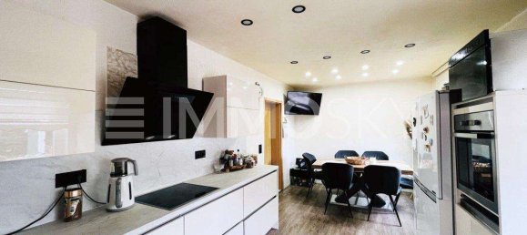 Таунхаус с 7 комнатами в Хохзауэрланд, Германия № 266455 5