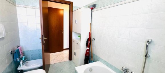 4 rooms Apartment in Canegrate, Italy No. 129089 11