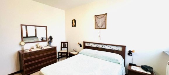 4 rooms Apartment in Canegrate, Italy No. 129089 14