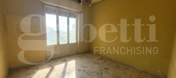 4-salle Appartement à Syracuse, Italy No. 242760 11