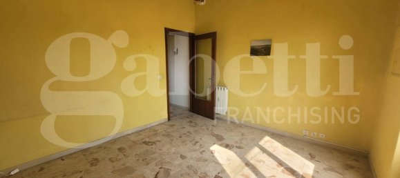4-salle Appartement à Syracuse, Italy No. 242760 9