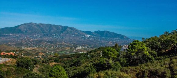 3 Schlafzimmer Villa in Marbella Del Este, Spain, Nr. 2952 9