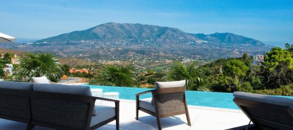 3 Schlafzimmer Villa in Marbella Del Este, Spain, Nr. 2952 6